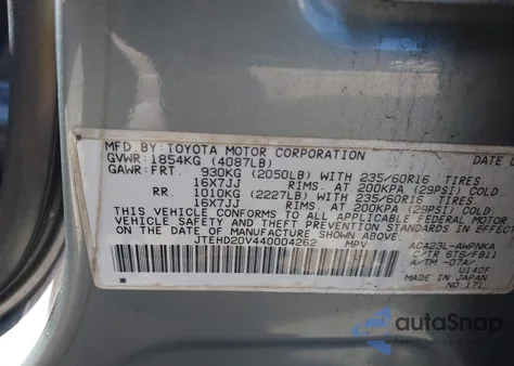 2004 Toyota Rav4 z USA, uszkodzony, nr VIN JTEHD20V440004262